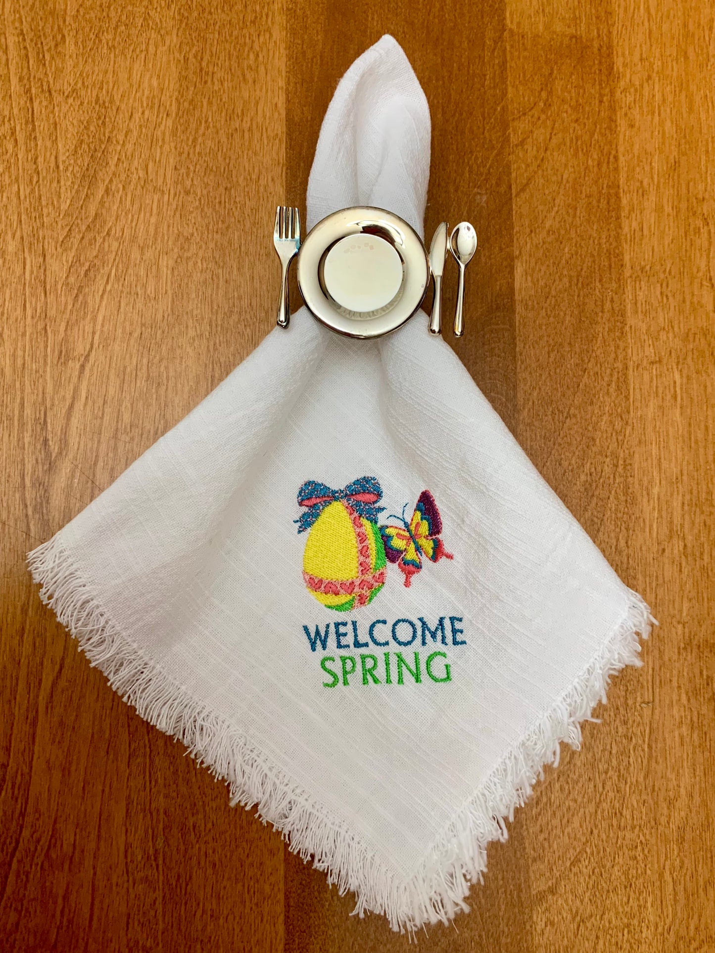 Welcome Spring Napkin